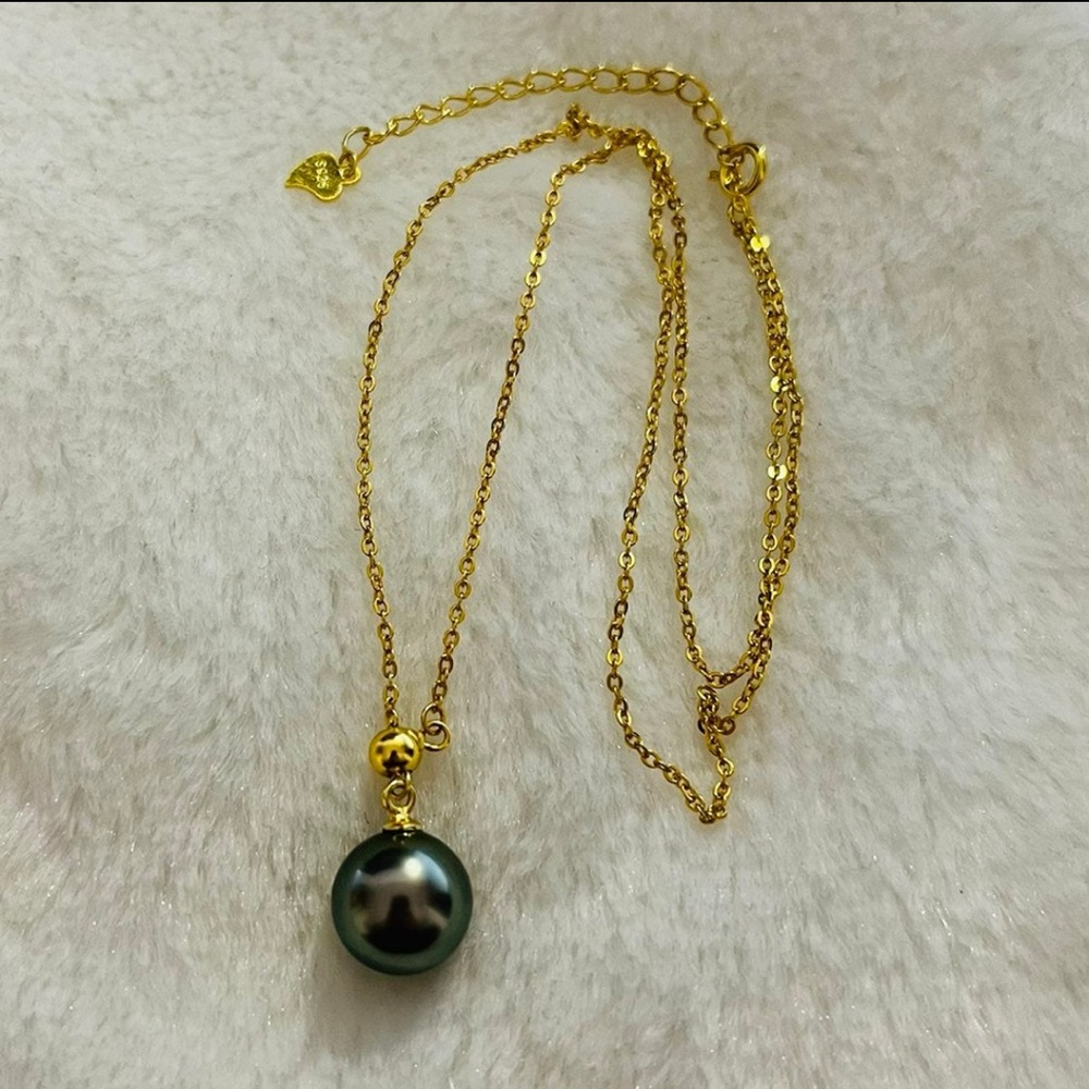 Peacock Green Tahitian Adjustable Necklace